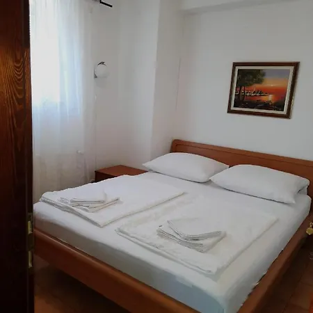 Apartment Maria *